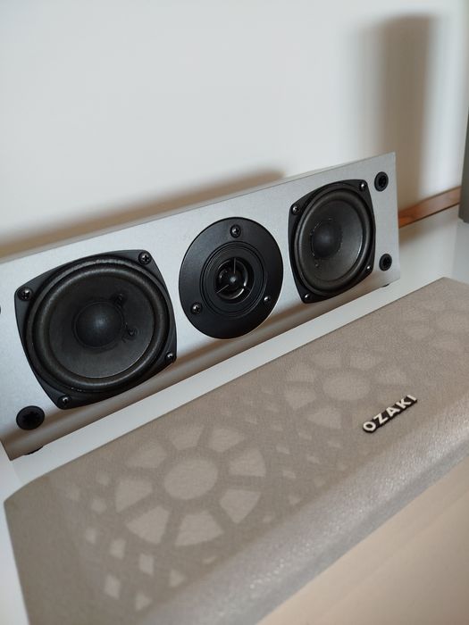Colunas de som Ozaki