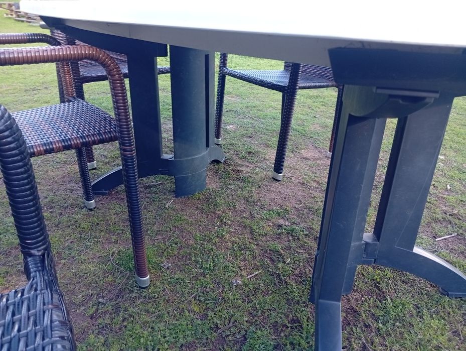 Mesa de plástico exterior