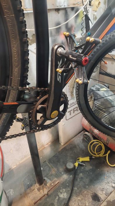 KTM roda 29 em carbono