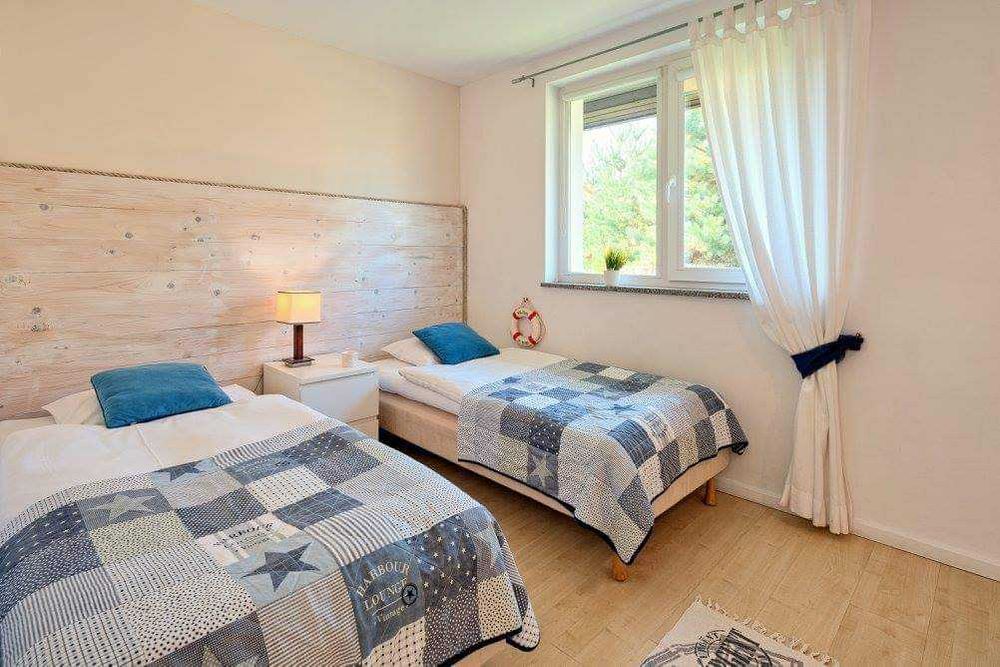 WAKACJE w ROWACH DOMKI , Cena od 220zł za dobę, nad  morzem ,Wakacj