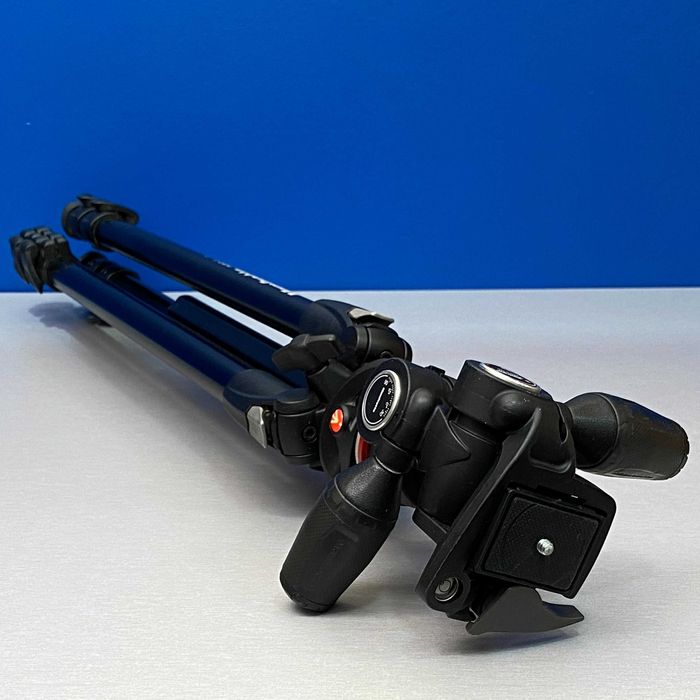 Tripé Manfrotto MT290DUA3 + Cabeça 3-Way MH804-3W