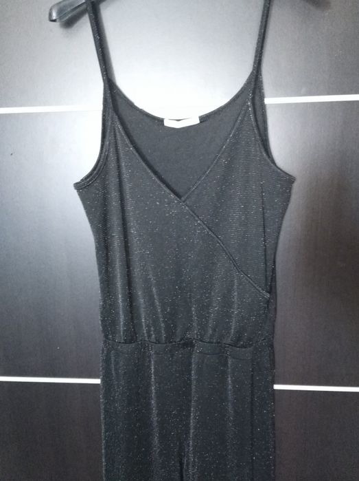 Macacão preto com brilho LFTS tamanho L (entre cavas 45cm)