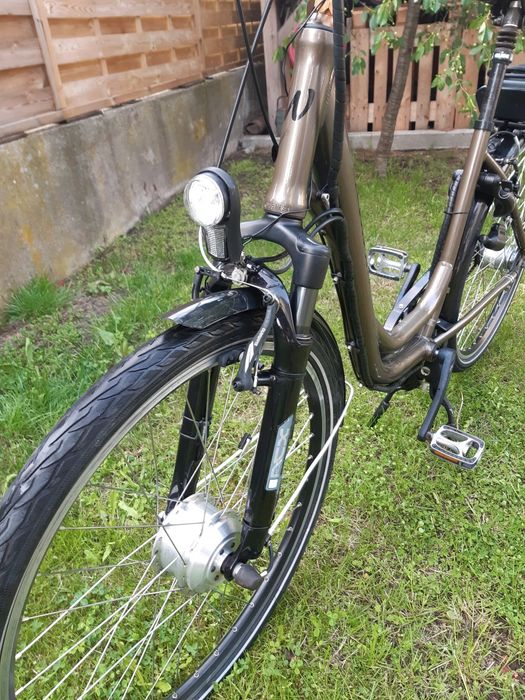 Rower Elektryczny Damski WildCat Koła 26 cali  NEXUS 7 bieg Ebike