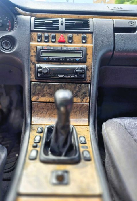 Mercedes E220 CDI Avantgarde SW – 1999