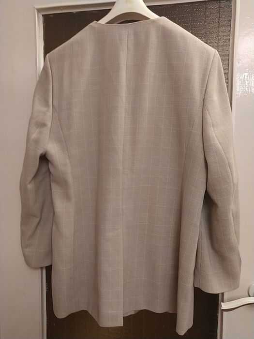 Elegancka marynarka damska Pierre Cardin 46