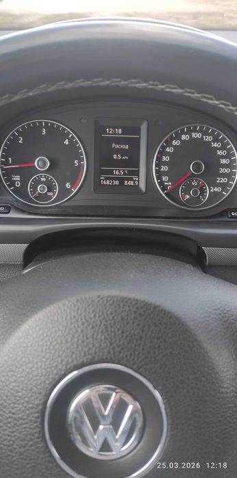 Volkswagen Touran 2012