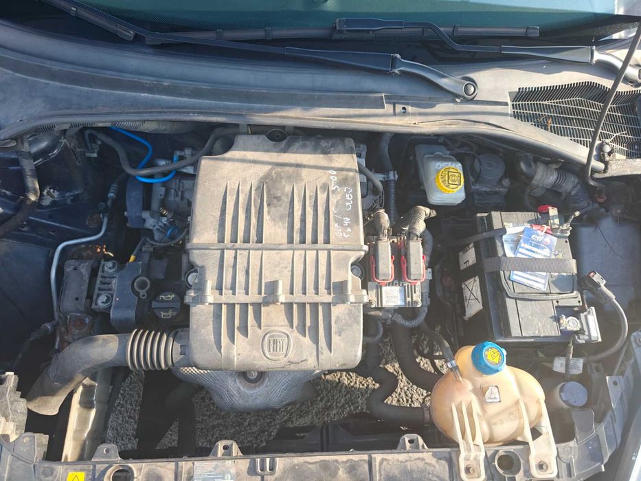 Fiat Grande Punto 1.2 2012 rok 5D