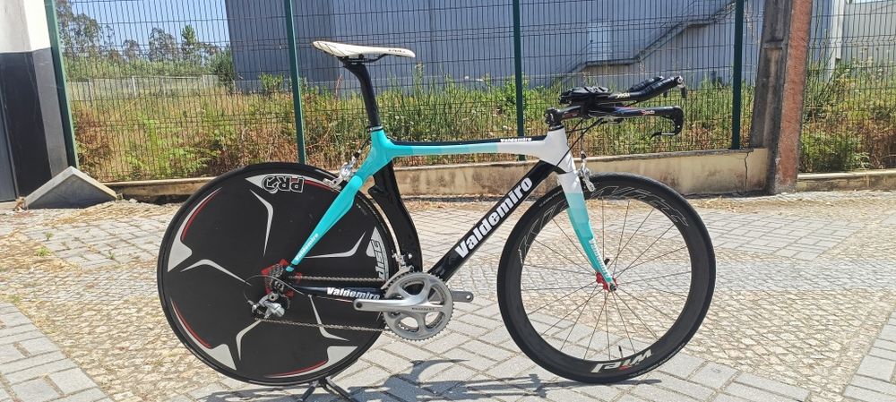 Bicicleta contra relógio Valdemiro
