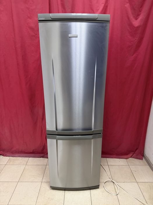 Хололильник Electrolux  ERB 36233X