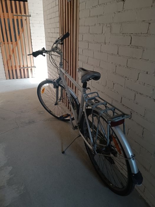 Giant Express – wygodny rower miejski / trekkingowy – bardzo dobry sta