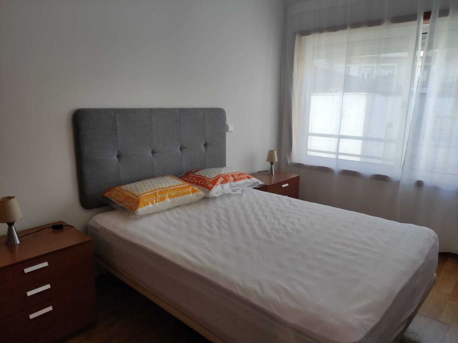 Arrenda-se apartamento T1, no centro da cidade do Porto