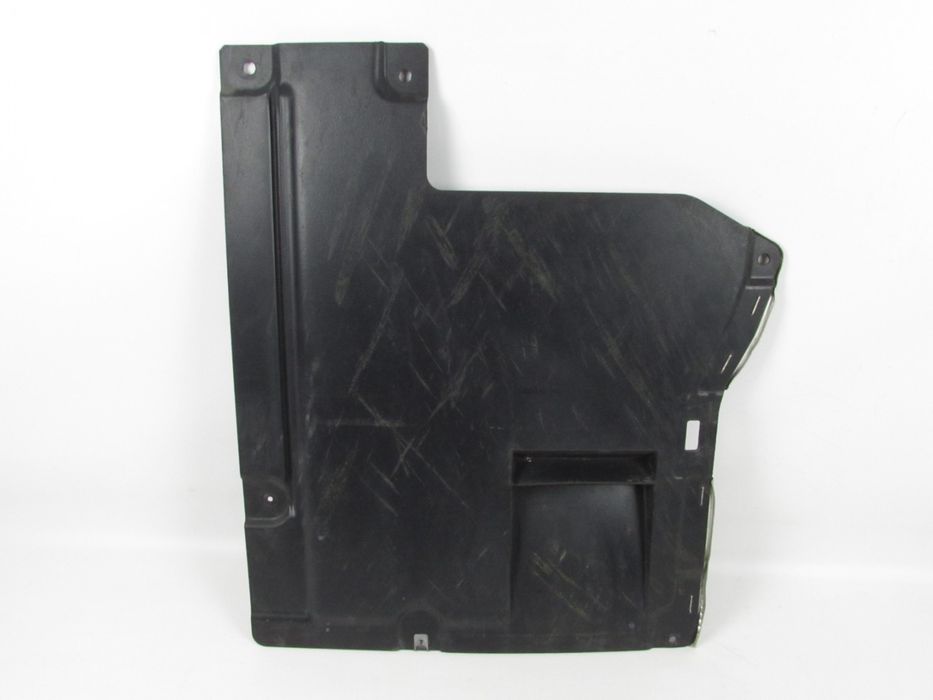 Revestimento Bmw 1 Ref: 51757167810