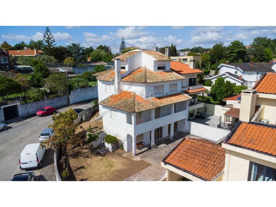 Moradia Valadares