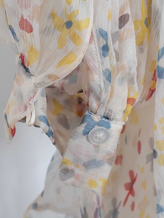 Ніжне шовкове платтячко від  STELLA McCARTNEY для дівчинки 5-6 років.