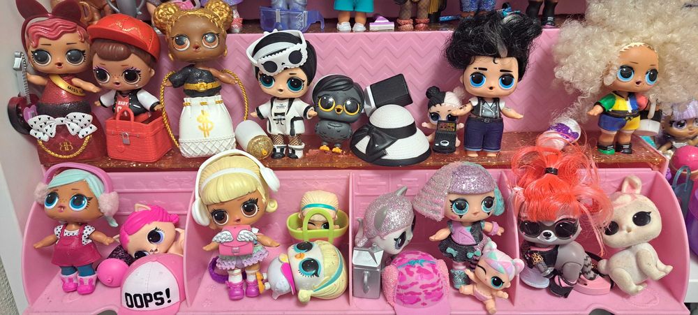 Розпродаж колекції Lol оригінальні всі. OMG