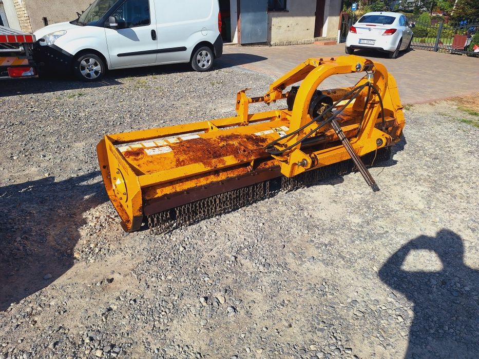 Mulczer tylko boczny  MC Connel 2,8m przesow hydrauliczny wal dogniatajacy