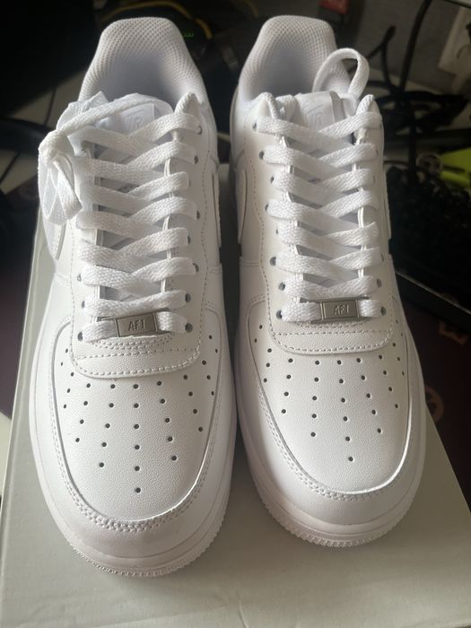 Białe Nike air force 1 nowe