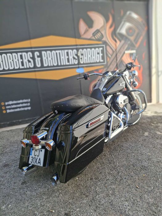 Harley-Davidson Roadking