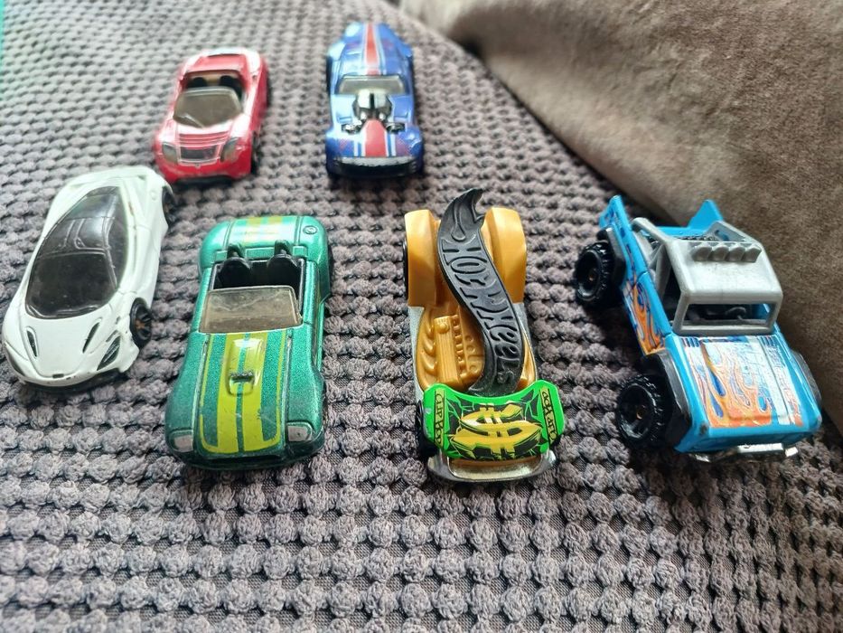 Машинки-моделькі mattel hotweels набір або по шт