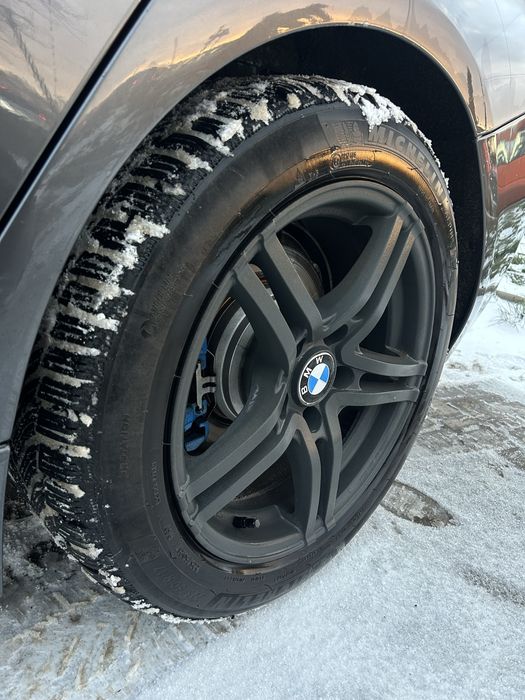 225 50 17 диски з гумою bmw Michelin  alpin 6