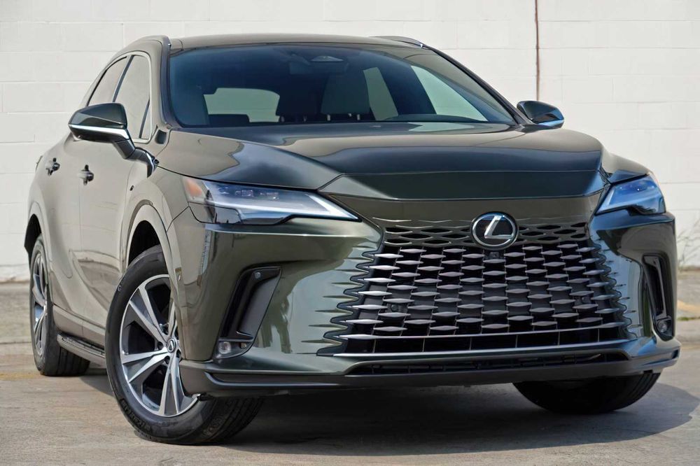 Lexus RX 350h Luxury      2024
