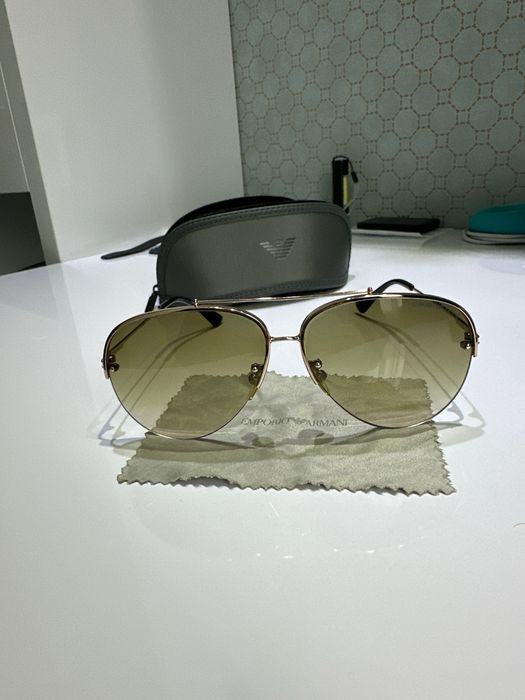 Солнечные очки Emporio Armani