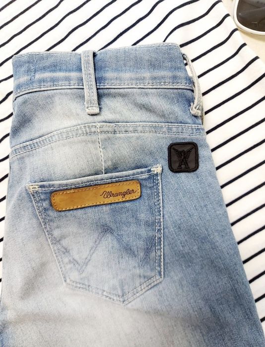 Spodnie XS - S WRANGLER CORTNEY size 25