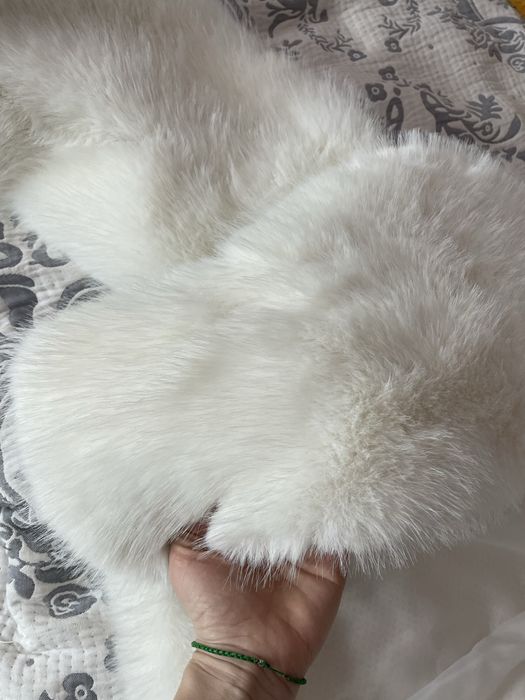 Шубка біла нова розмір S-L