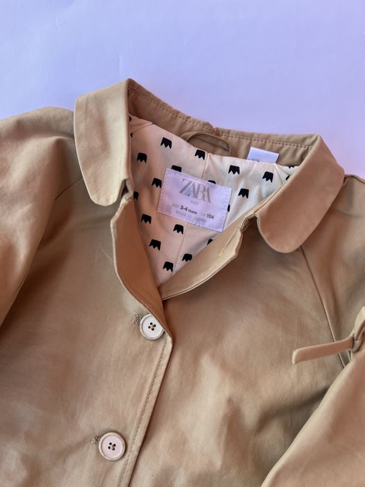 Тренч Zara на дівчинку