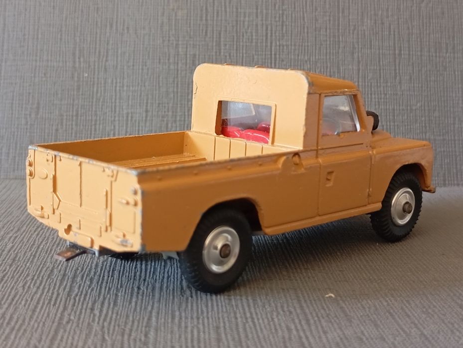 Corgi Toys Land Rover 109" W.B.