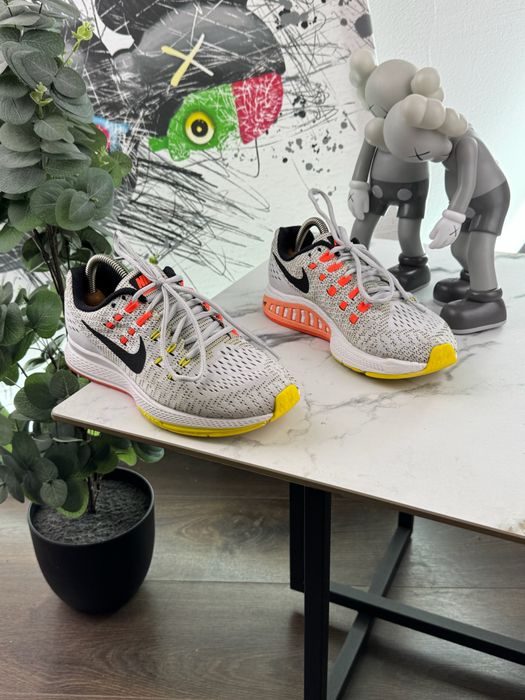 Кросівки Nike Air Zoom Structure 19 38.5 розмір Е15886