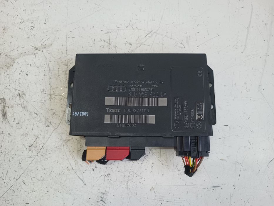 Moduł komfortu sterowniki Audi A4 B7 2.0 TDI