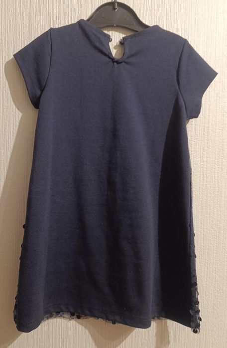 Sukienka rozmiar 110 Max&Mia