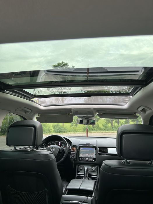 Volkswagen Touareg R-LINE 2012