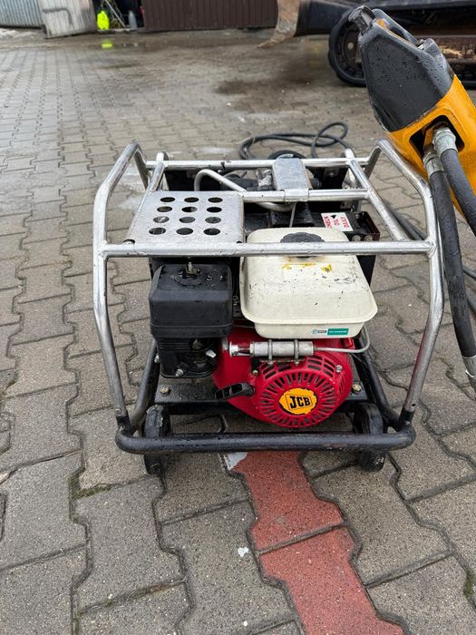 Agregat stacja hydrauliczka z młotem