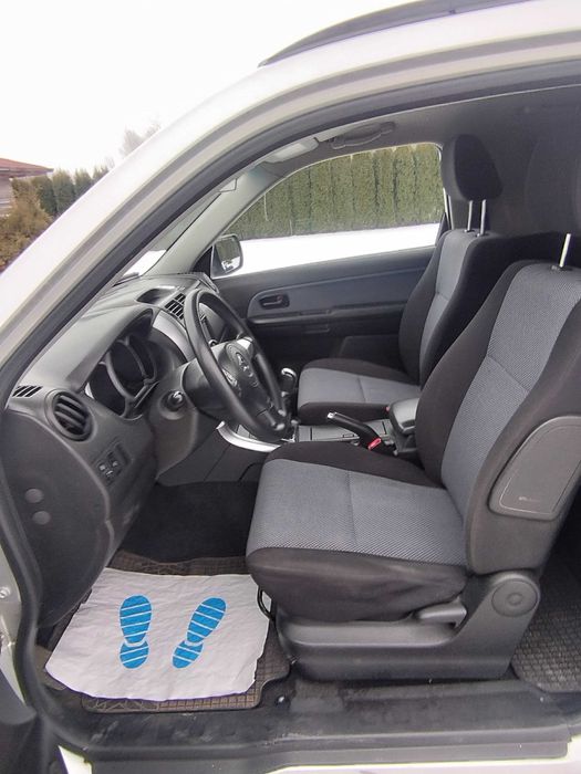 Ładne Suzuki Grand Vitara,1.6,106 KM,4x4,Klima,Alu,2006r