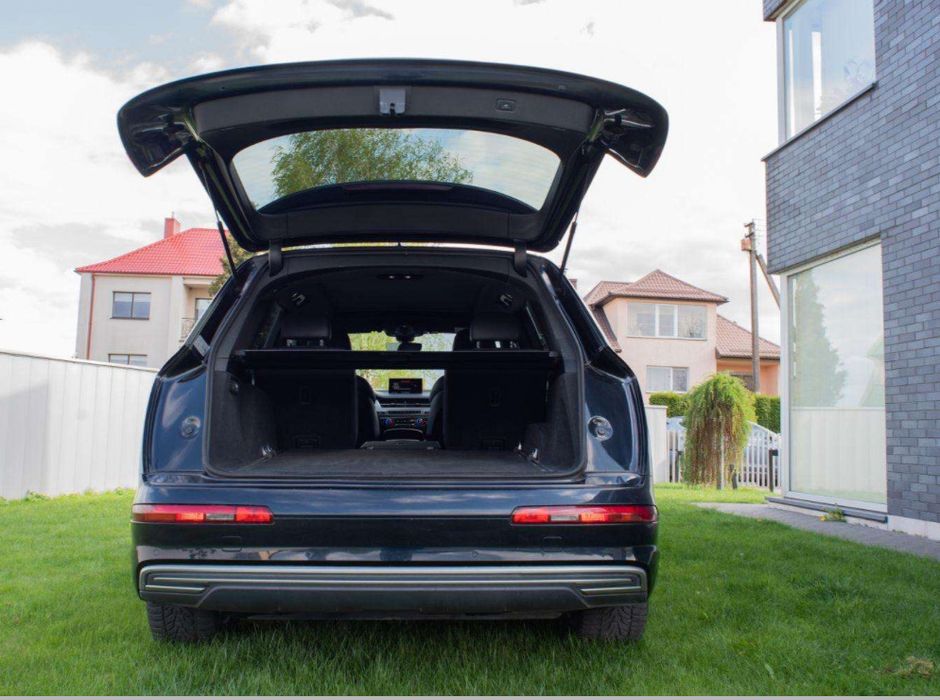 Audi Q7 - 3.0 diesel - hibrido 386 HP - aceito TROCA