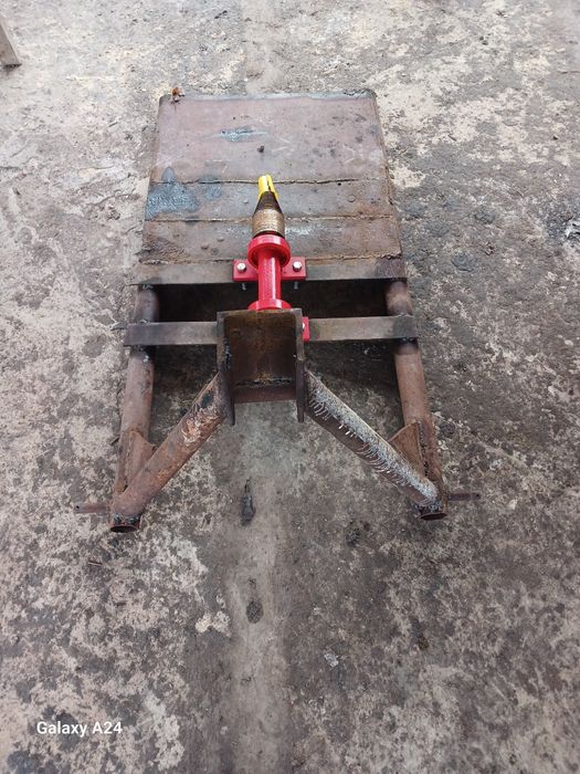 Дровокол морковка