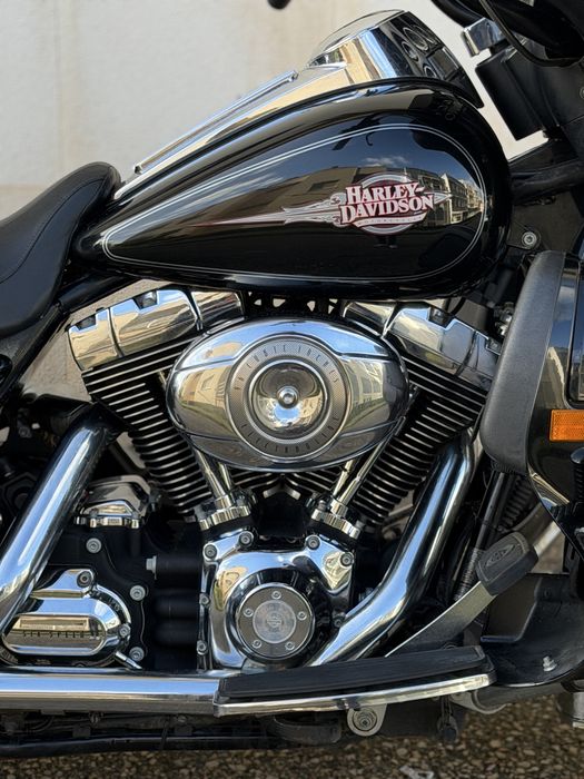 Harley-Davidson Electra Glide 1600cc - C/ Extras!