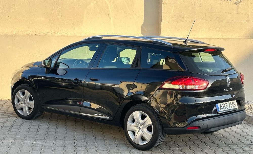 Renault Clio 1.5 dci SW 2016 Gasóleo