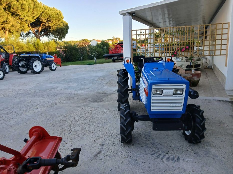 Trator iseki 4x4