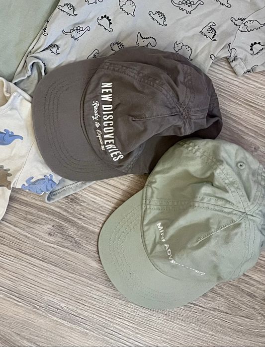 Czapki z daszkiem dla chłopca h&m 74/80 na lato