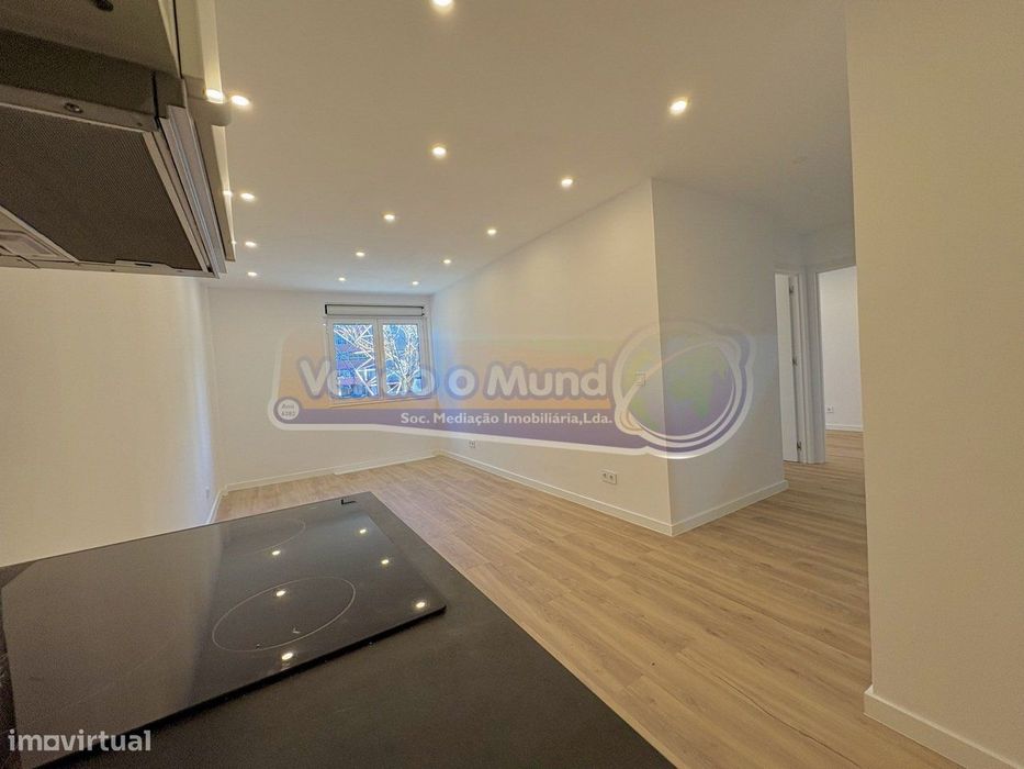 Apartamento T2 em Odivelas (ODI015) — Odivelas, Lisboa