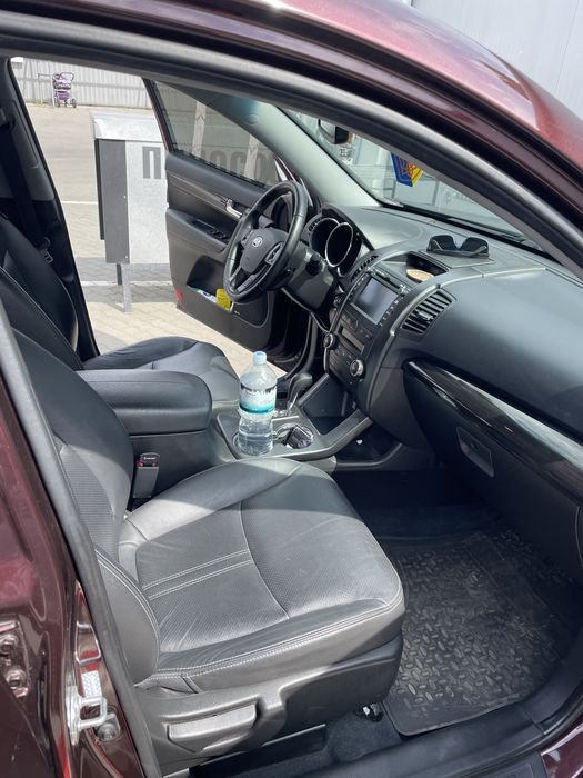 Kia sorento 2010 , 2.4 gaz USA