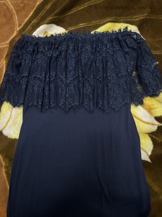 Платье длинное, очень красивое, приятное к телу, качественная ткань