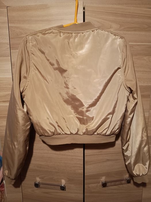 Kurtka krótka bomberka