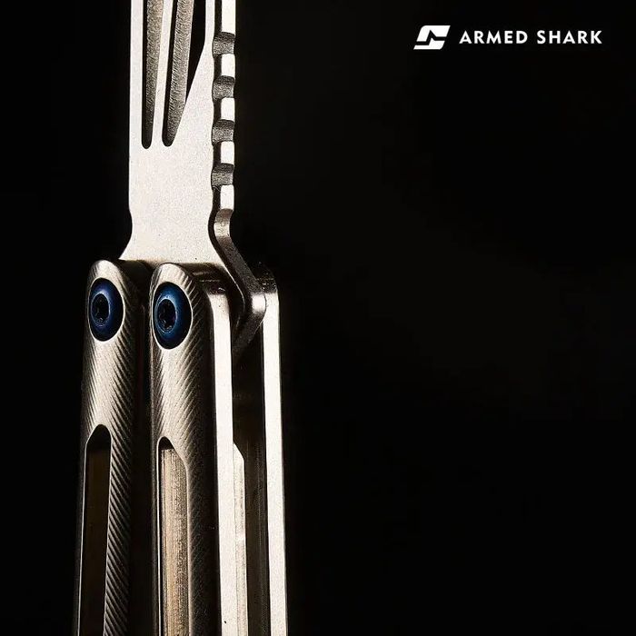 Armed Shark Tsunami Titanium балисонг - премиальный тренер, титан