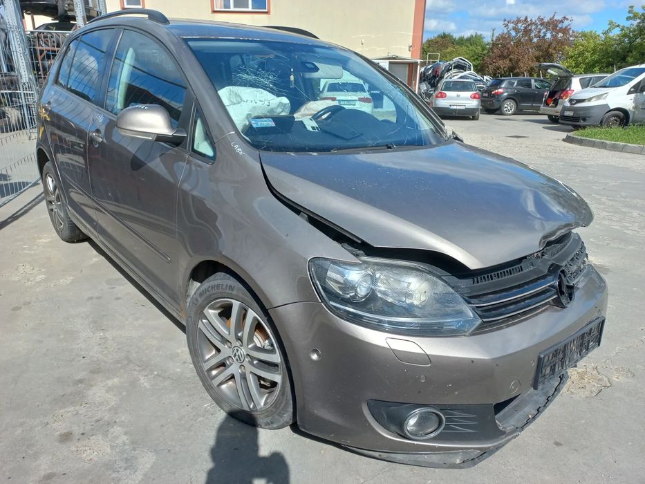 VW GOLF + 1.6 TDI o oznaczeniu CAY ze skrzynią automatyczną