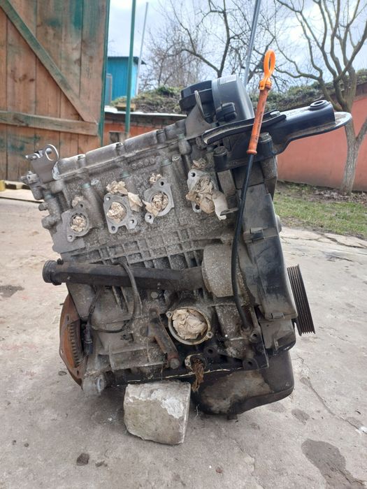 Двигун мотор двигатель фолькс  сиат ауді ауди vw seat audi 030103019h