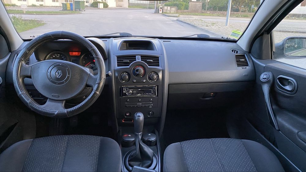 Renault Megane 1.5Dci 180mil km reais